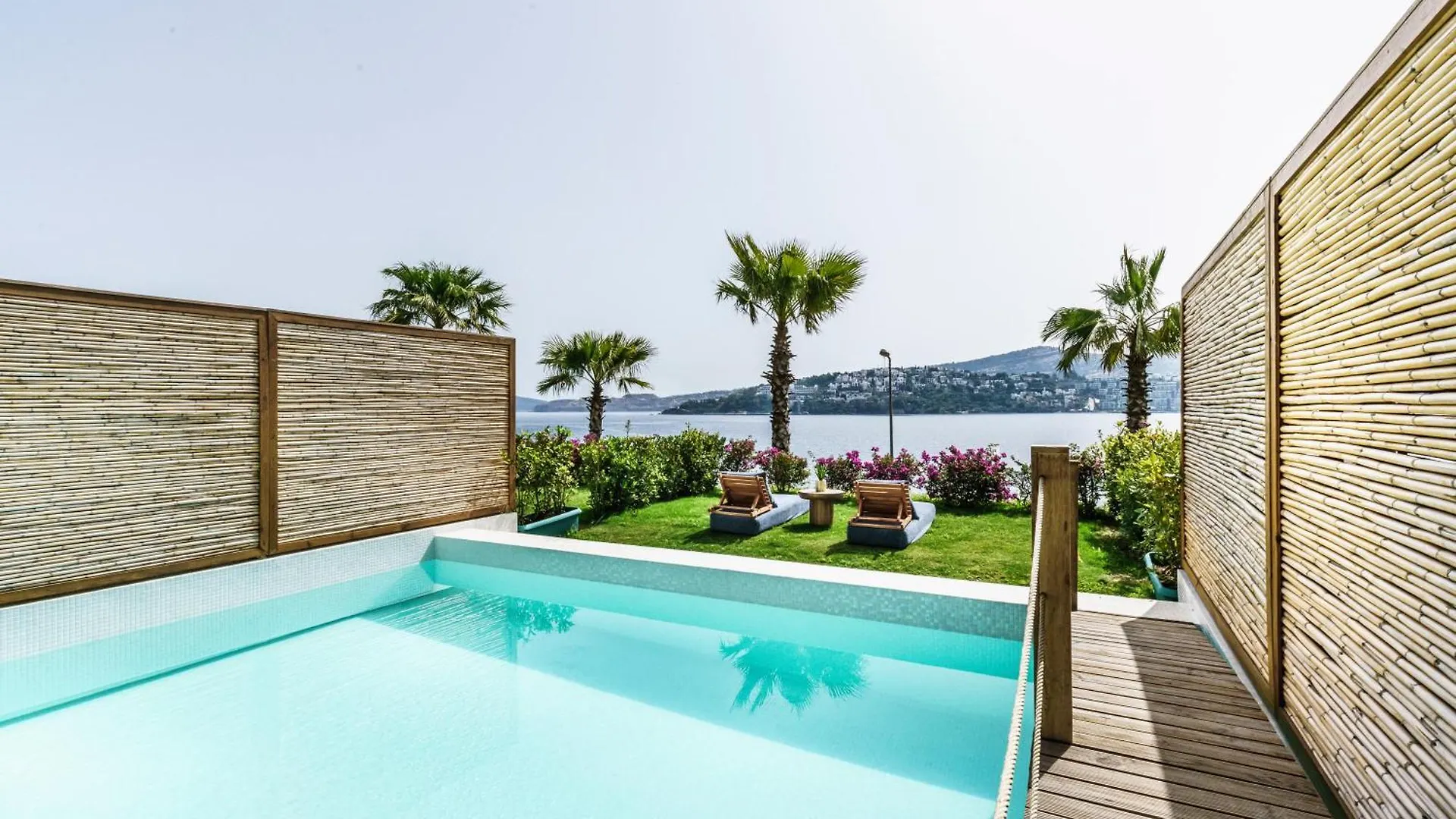 Cape Bodrum Luxury Hotel & Beach Gundogan