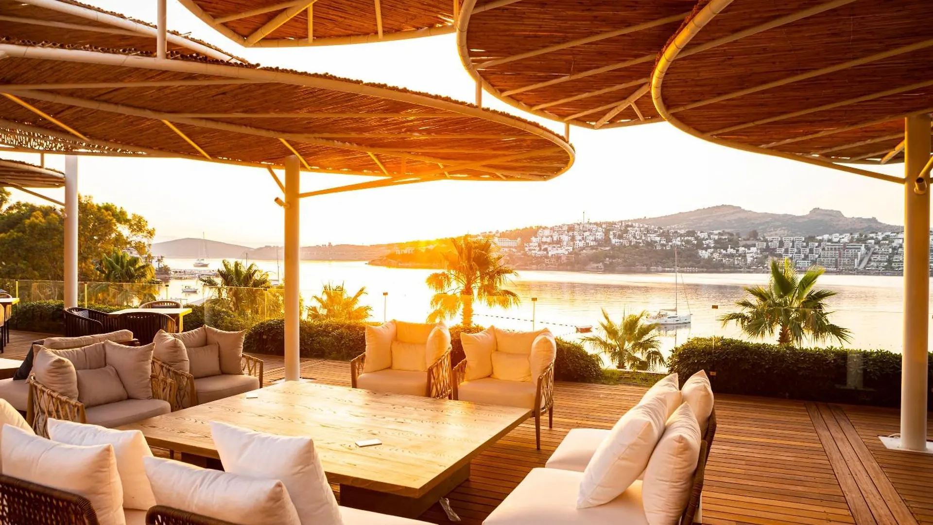 Cape Bodrum Luxury Hotel & Beach Gundogan
