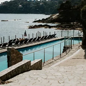 *** Hotel Hotel Le Provencal Renove En 2025 - Bord De Mer France
