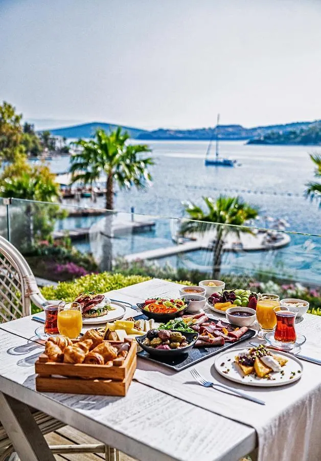 Cape Bodrum Luxury Hotel & Beach Gundogan
