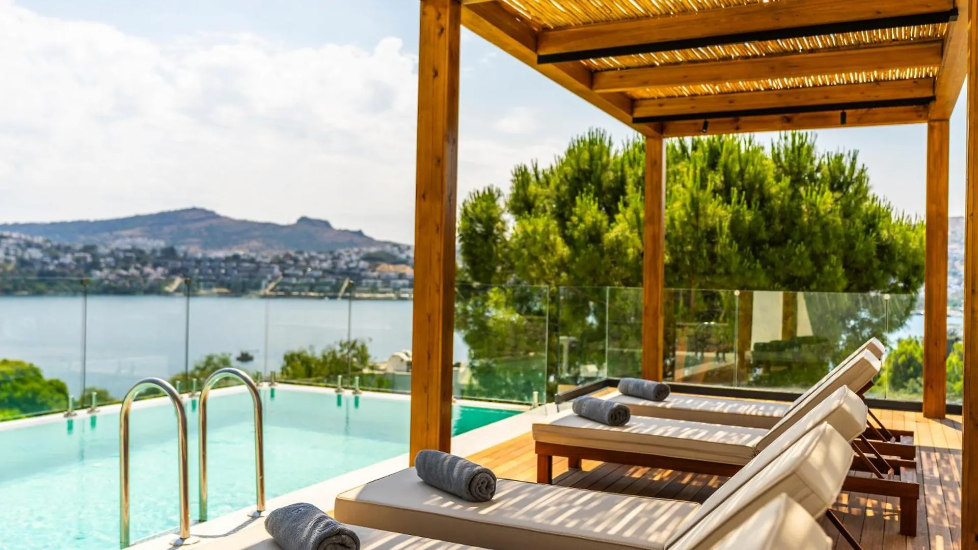 Cape Bodrum Luxury Hotel & Beach Gündoğan 5*,
