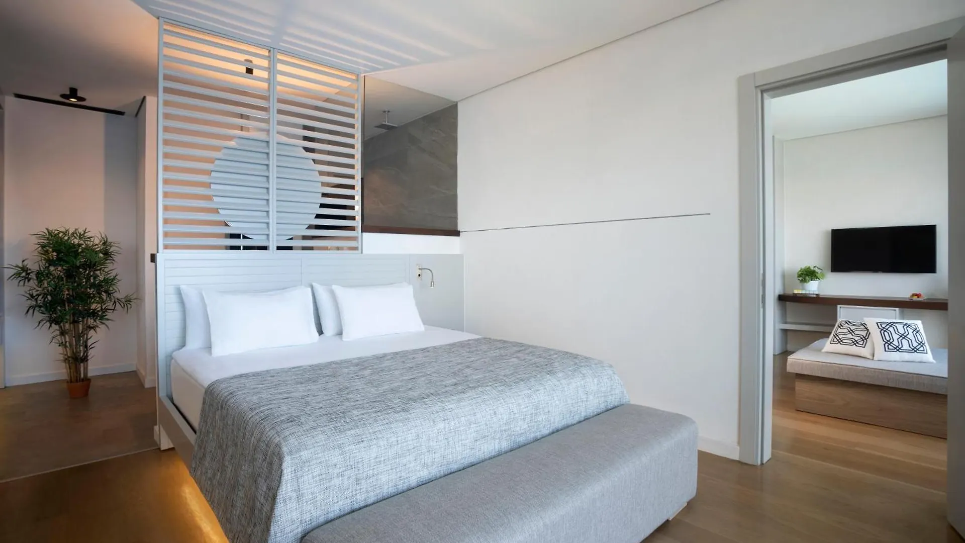 Cape Bodrum Luxury Hotel & Beach Gundogan