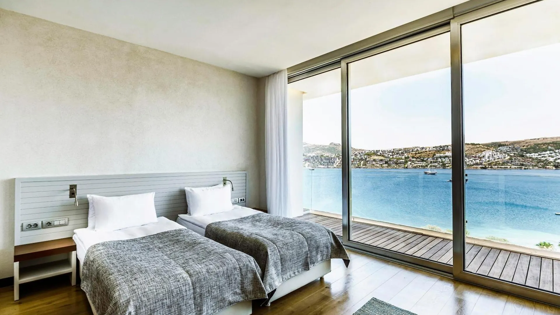 Cape Bodrum Luxury Hotel & Beach Gundogan